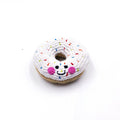 Hochet donut pour bébé au crochet - blanc